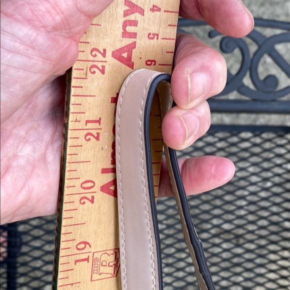 VINCE CAMUTO WOVEN Crossbody bucket black cream Bag purse with Strap Dust bag - Picture 6 of 8